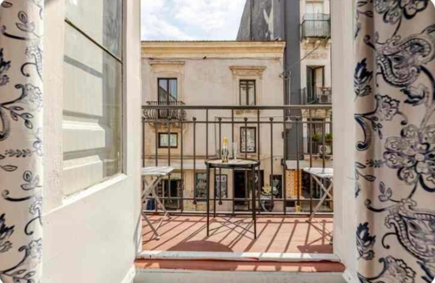 カターニア San Martino House Al Duomoヴィラ エクステリア 写真